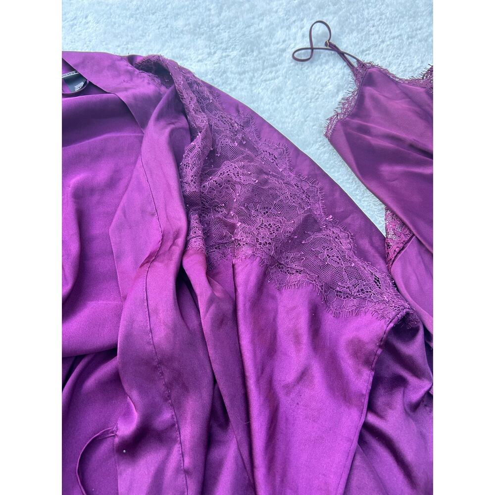 Victoria's Secret Satin 3 Piece Set (Tank Top,Bottoms & Robe) - Picture 8 of 8